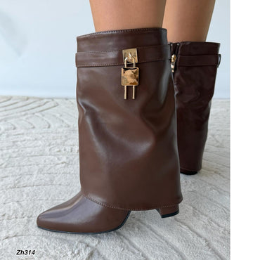 Botin café doblez detalle dorado tacon 9cm 52216 C-109