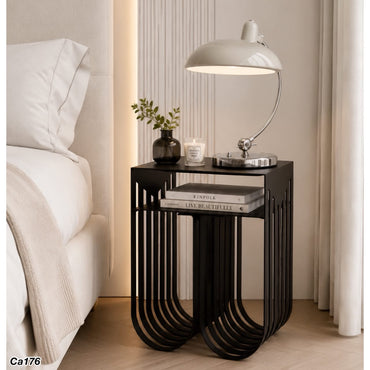 Mesa auxiliar a rayas hierro negra 35.5cm* 26cm* 46cm