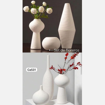 Jarron blanco tipo botella ceramica 8cm* 8cm* 38cm