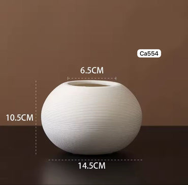 Florero circular blanco ceramica 15cm* 15cm* 11cm