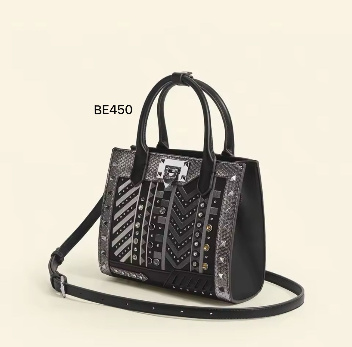 Bolso plateado detalle apliques brillantes 22cm* 13cm* 9cm* 6562 C-B