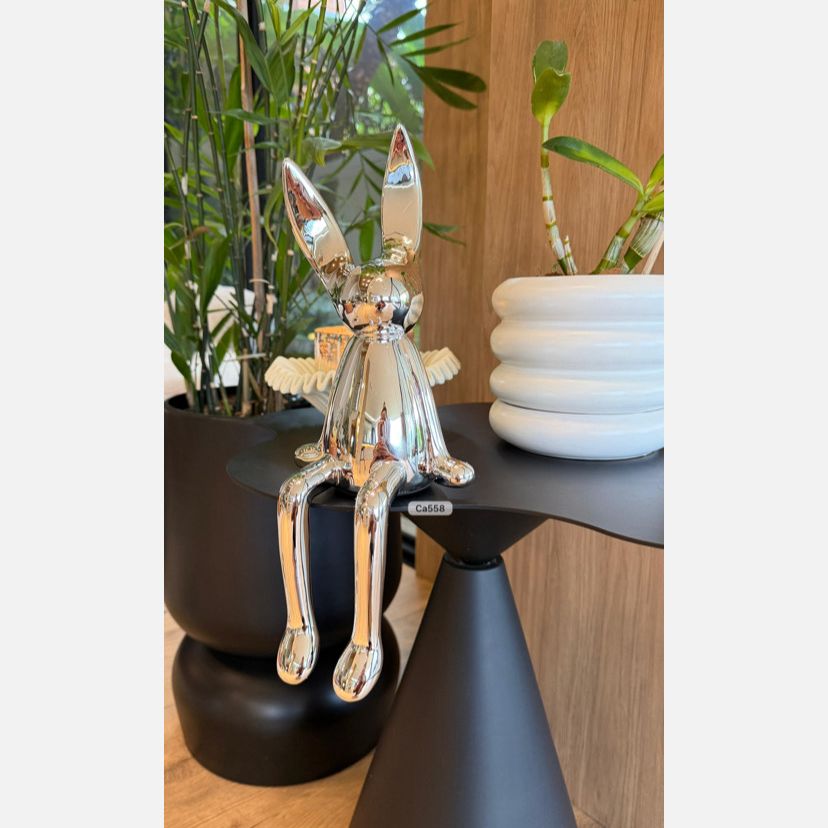 Articulo decorativo conejo plateado pequeño 9cm* 9cm* 28cm