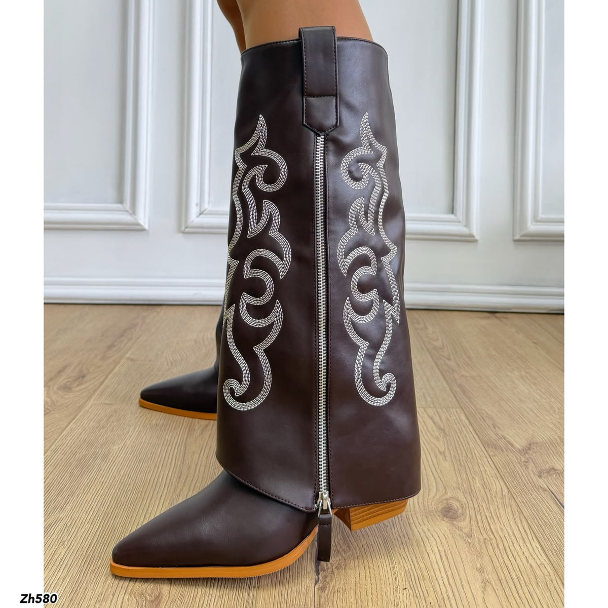 Bota texana café doblez detalles y cierre plateado tacon 6cm HX3325-C1797