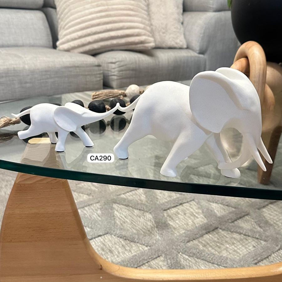 Articulo decorativo familia elefante blanco 25cm* 8cm* 16cm + 18cm* 6cm* 8cm