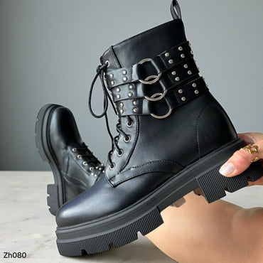 Botin negro correas apliques plateado suela 5cm HX3148-B9532