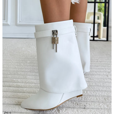 Bota blanco doblez detalle plateado tacon corrido 9cm HX2697-C1808