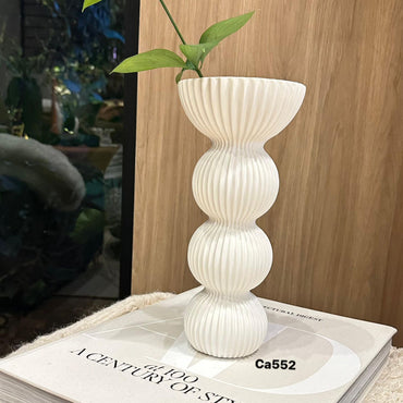 Florero moderno blanco ceramica 11.2cm* 25cm