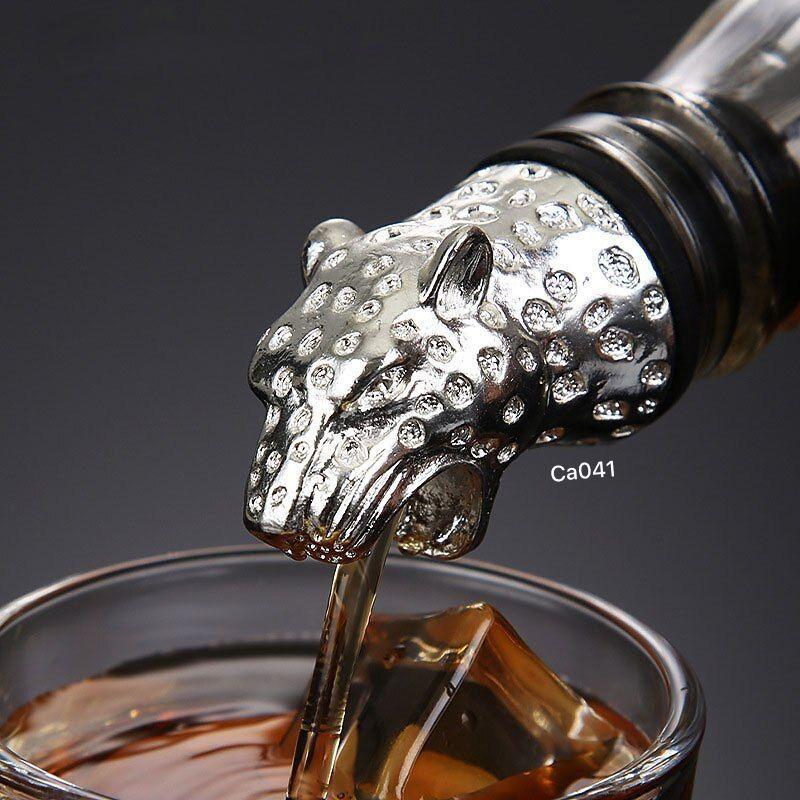 Dispensador de botellas metalico jaguar plateado 10cm* 3.5cm