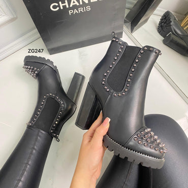 Botin negro apliques puntas plomo tacon 10cm JL6216 C-19