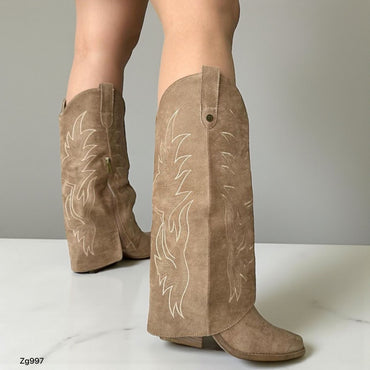 Bota texana café doblez detalles beige tacon 7cm 1986-21 C-40