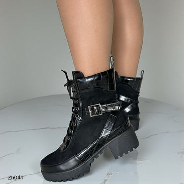Botin negro textura tacon 4cm 255-046