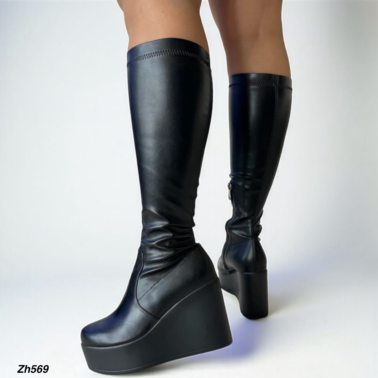 Bota caña alta negro plataforma 10cm HX3391-B0239