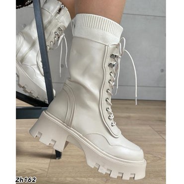Bota beige detalle resorte suela 5cm 255-089