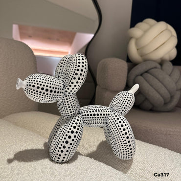 Articulo decorativo perro blanco globo resina 18cm* 9cm* 20cm