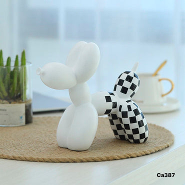 Articulo decorativo perro globo blanco cuadros negro 20cm* 9cm* 18cm