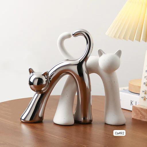 Set dos gatos union blanco y plateado ceramica 17cm* 5cm* 22cm - 16cm* 8,5cm* 21cm