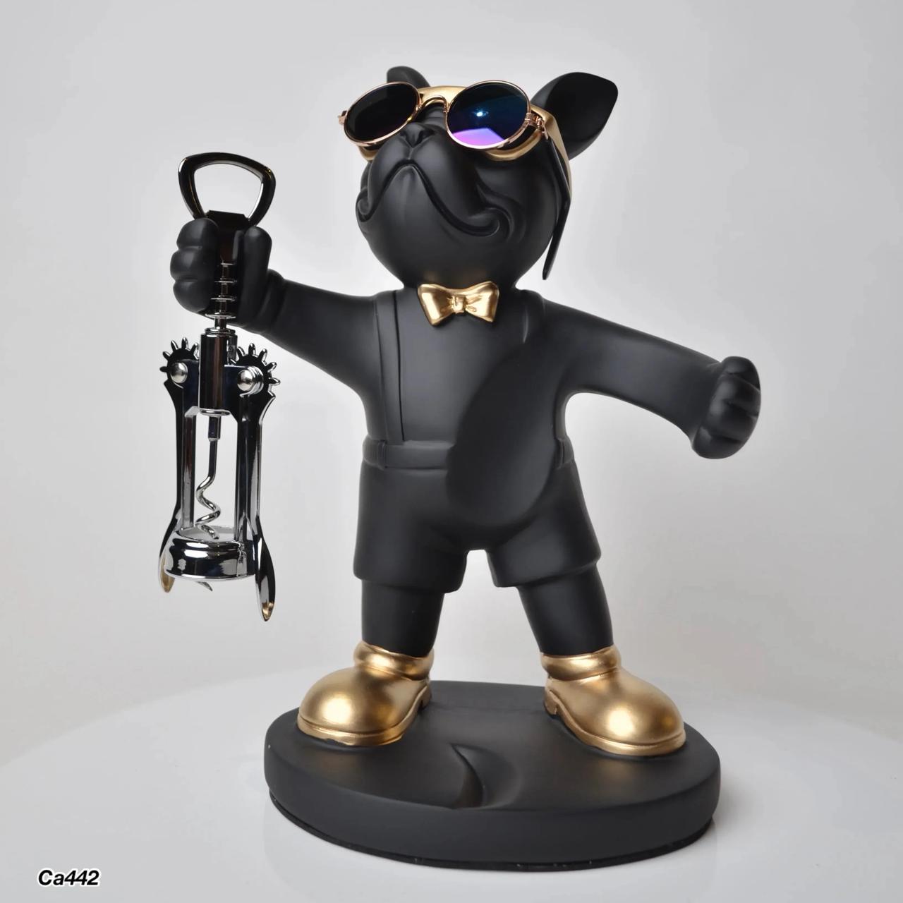 Articulo decorativo porta vino perro negro parado 21cm* 13cm* 28,5cm