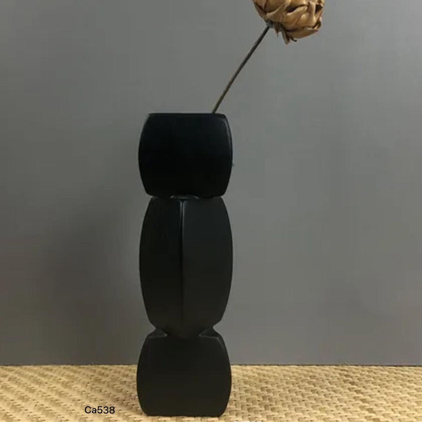 Florero negro modular ceramica mediano 21cm* 4cm