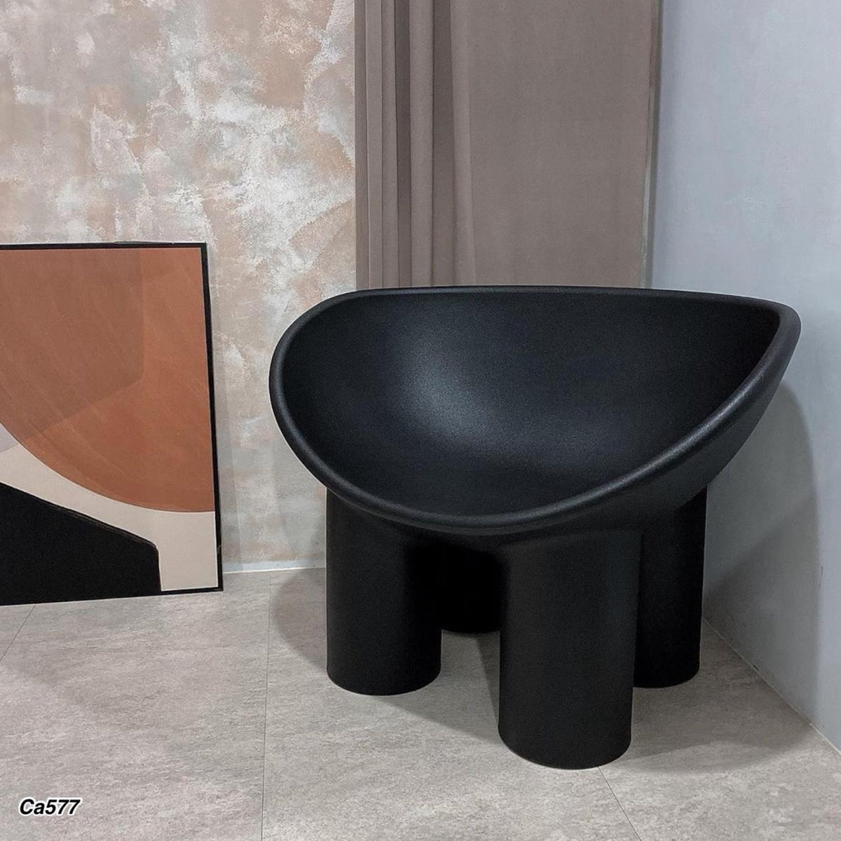Silla patas de elefante negro PE 56cm* 83cm* 62cm