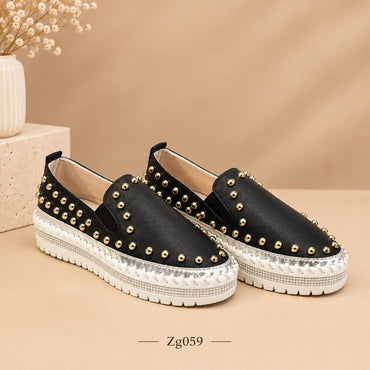 Baleta negro apliques dorado suela 3cm ZP03# C-1