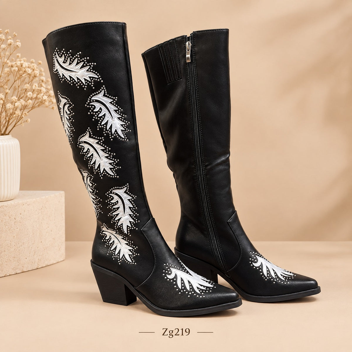 Bota texana negro detalles blanco apliques tacon 7cm 15759 C-9