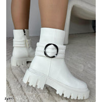 Botin blanco aplique negro tacon 5cm  7692-H353  C-F