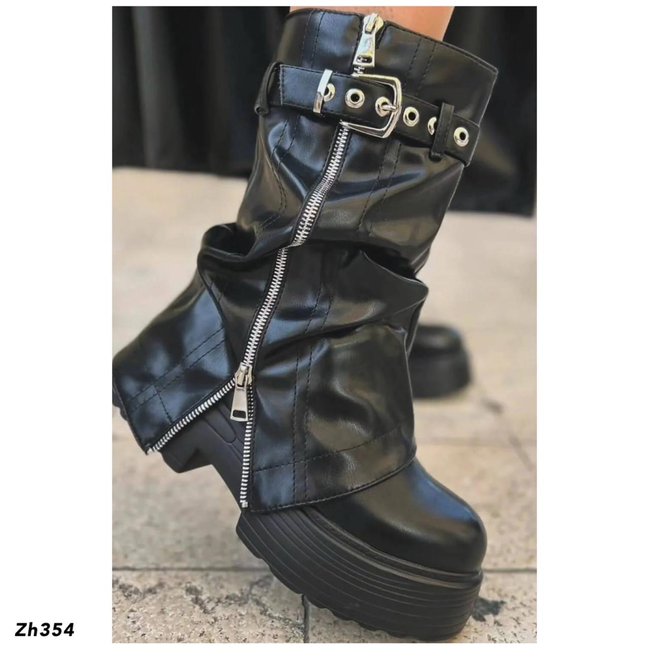 Bota negro doblez correa y cierre plateado suela 7cm   AC9A-AX7296-01  C-117