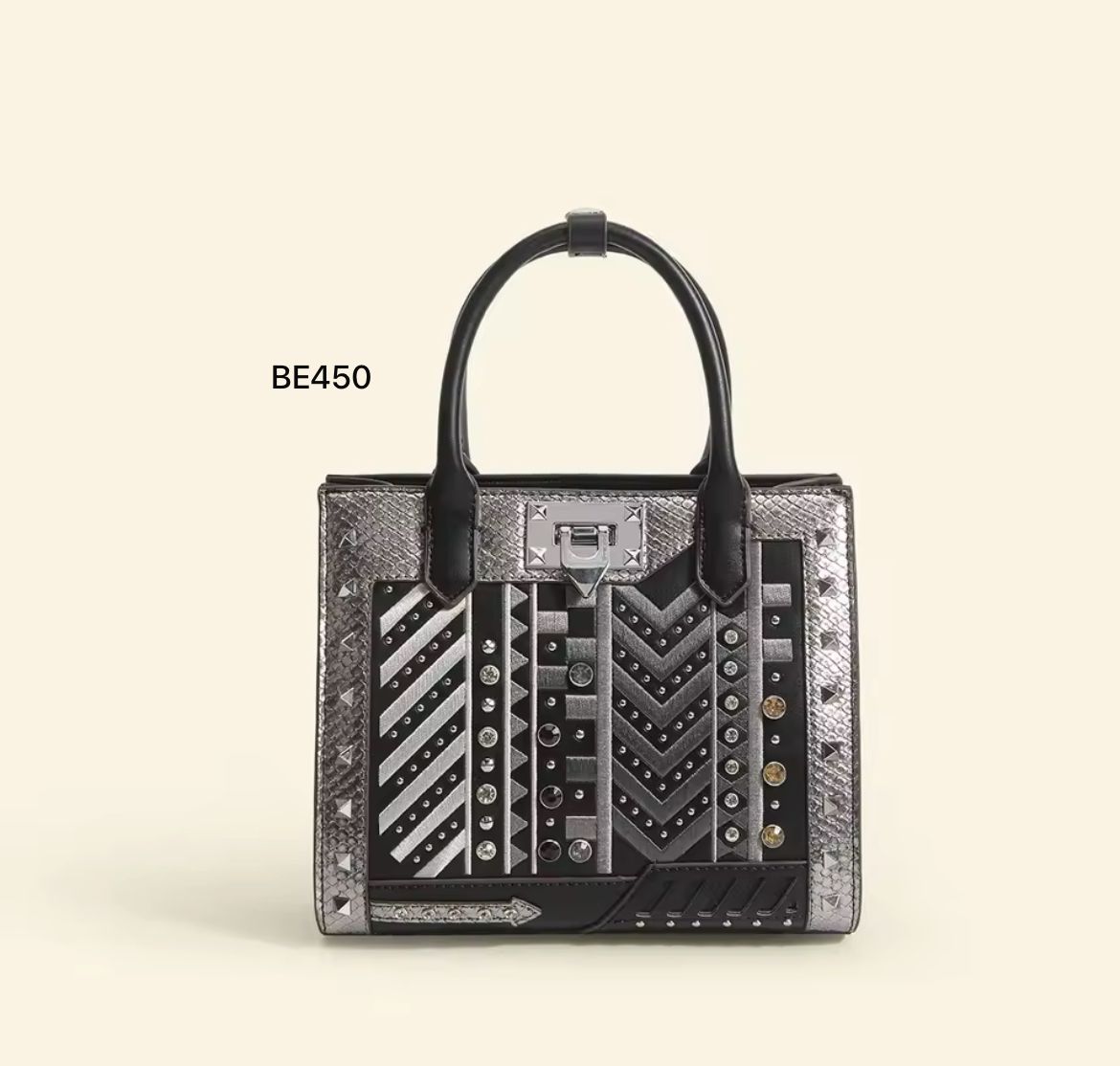 Bolso plateado detalle apliques brillantes   22cm* 13cm* 9cm*  6562  C-B