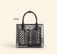 Bolso plateado detalle apliques brillantes   22cm* 13cm* 9cm*  6562  C-B