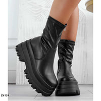 Botin negro resorte plataforma 7cm   52062  C-64