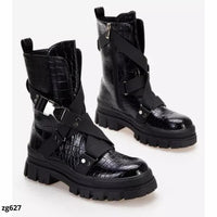 Botin textura negro detalles correas suela 4cm  15822  C-66