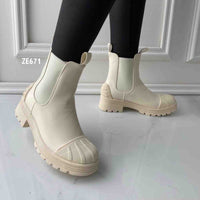Bota beige suela 4cm  CM9049