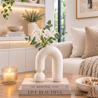 Jarron forma arco ceramica  15cm* 6cm* 9cm