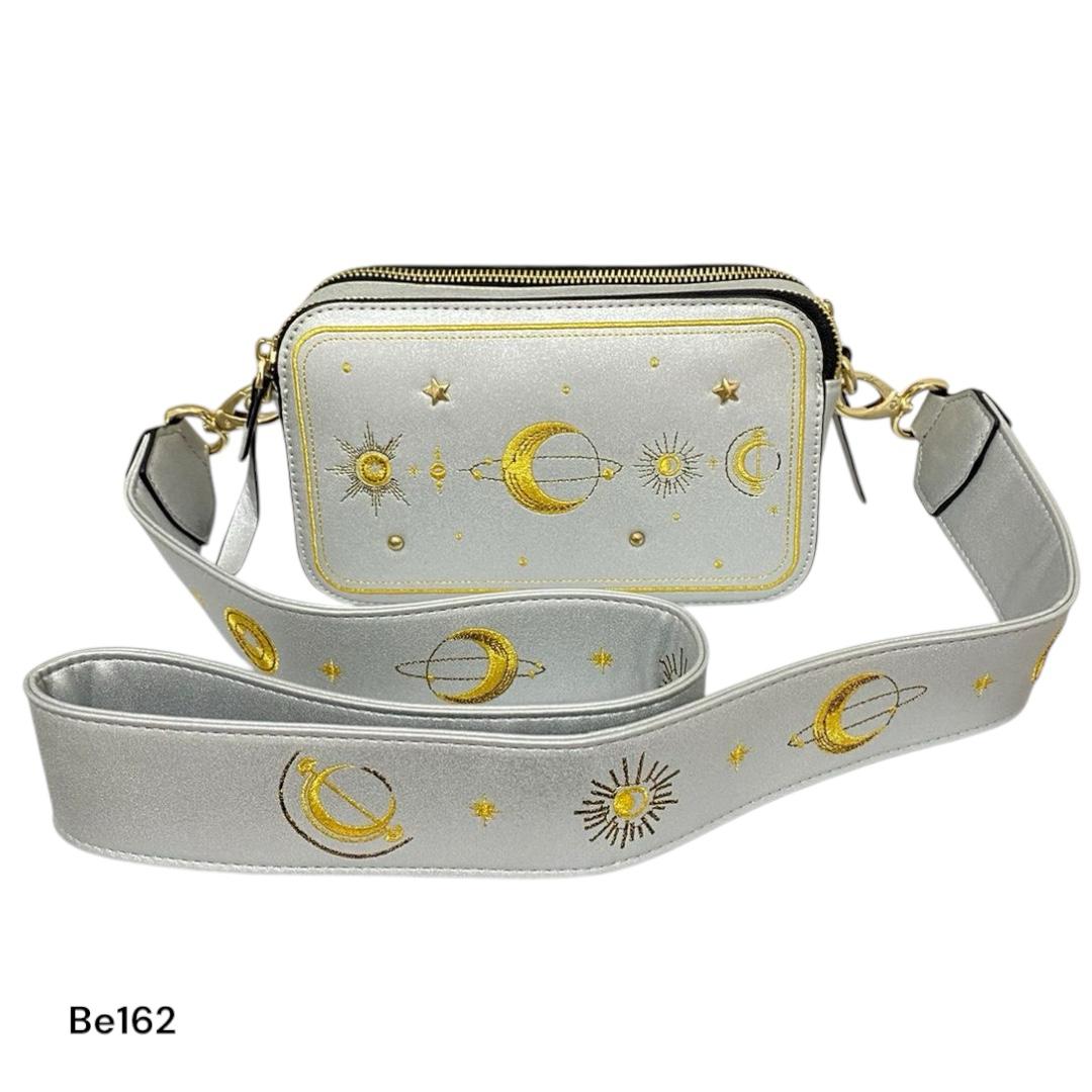 Bolso gris detalles dorados   20cm*  12cm  XCFB-BK  C-B