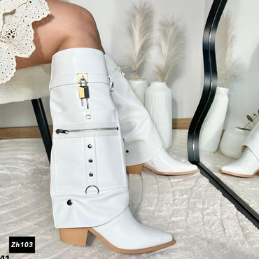 Bota caña alta blanco doblez detalle plateado bolsillo lateral  tacon 7cm  255-101