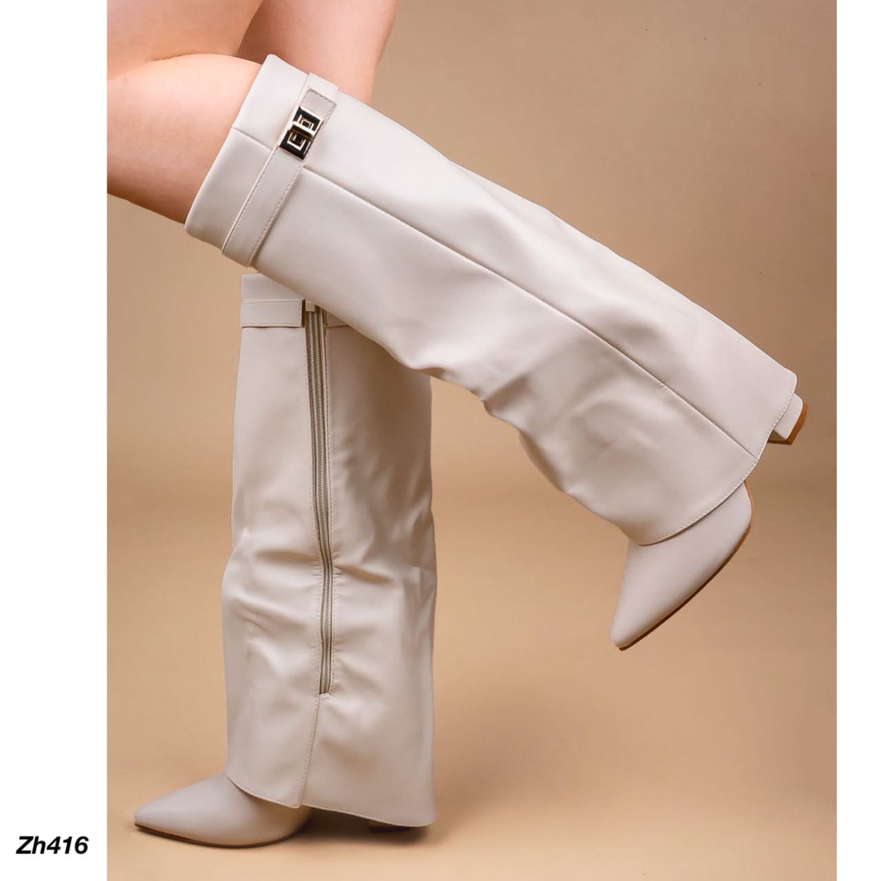 Bota caña alta beige doblez detalle dorado tacon 10cm  SM569  C-142
