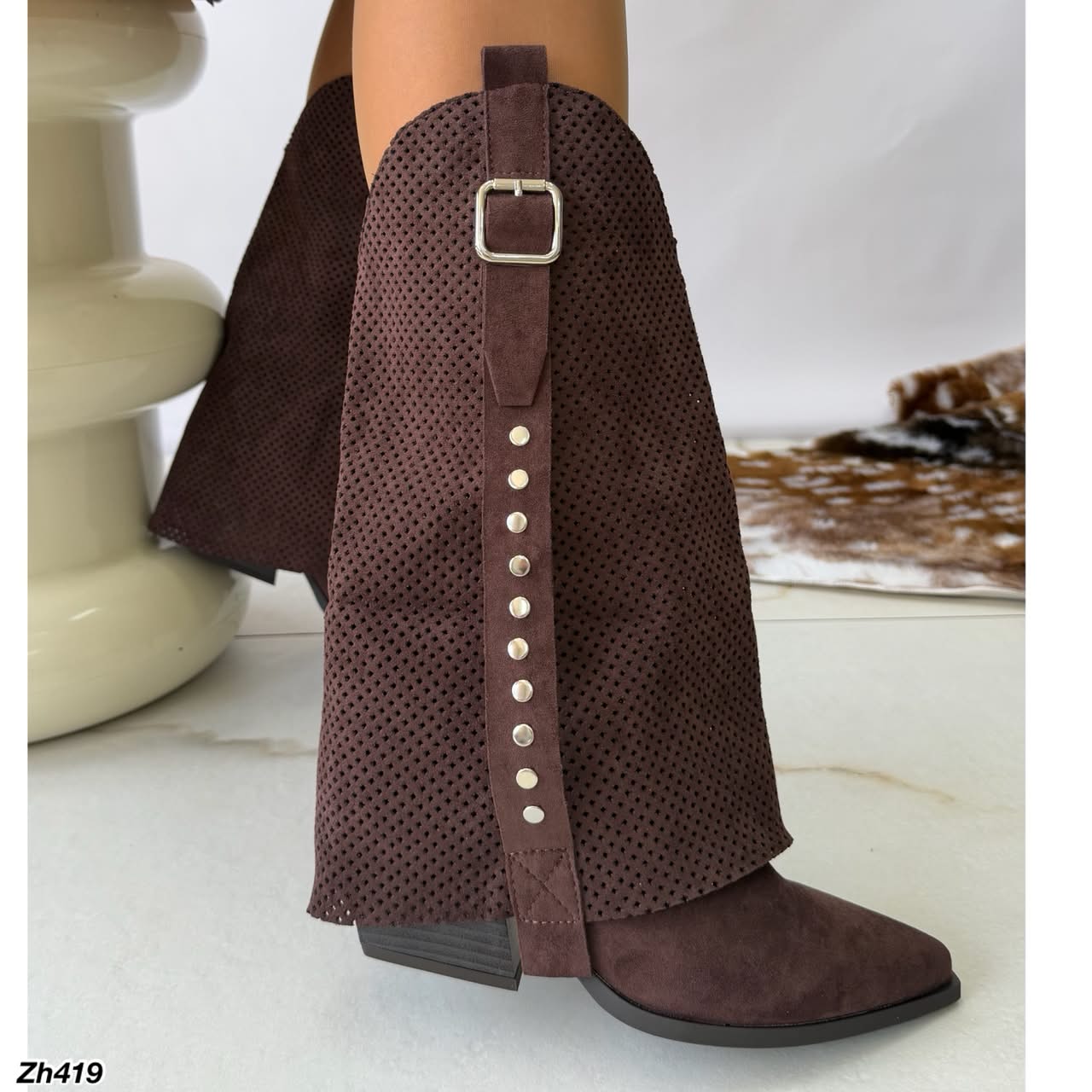 Bota texana café oscuro doblez detalle malla apliques plateado tacon 7cm   YY-93    C-141