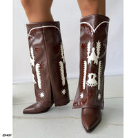 Bota texana cafe doblez detalles blanco tacon 8cm  HX3198-C1300A