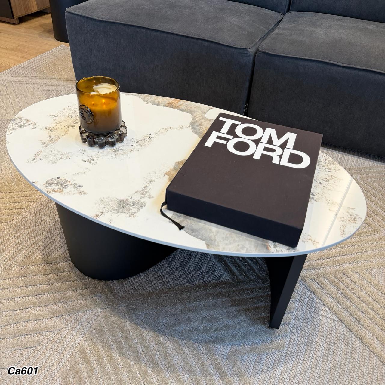 Mesa de centro piedra blanco con betas base metal negro 100cm* 60cm* 40cm