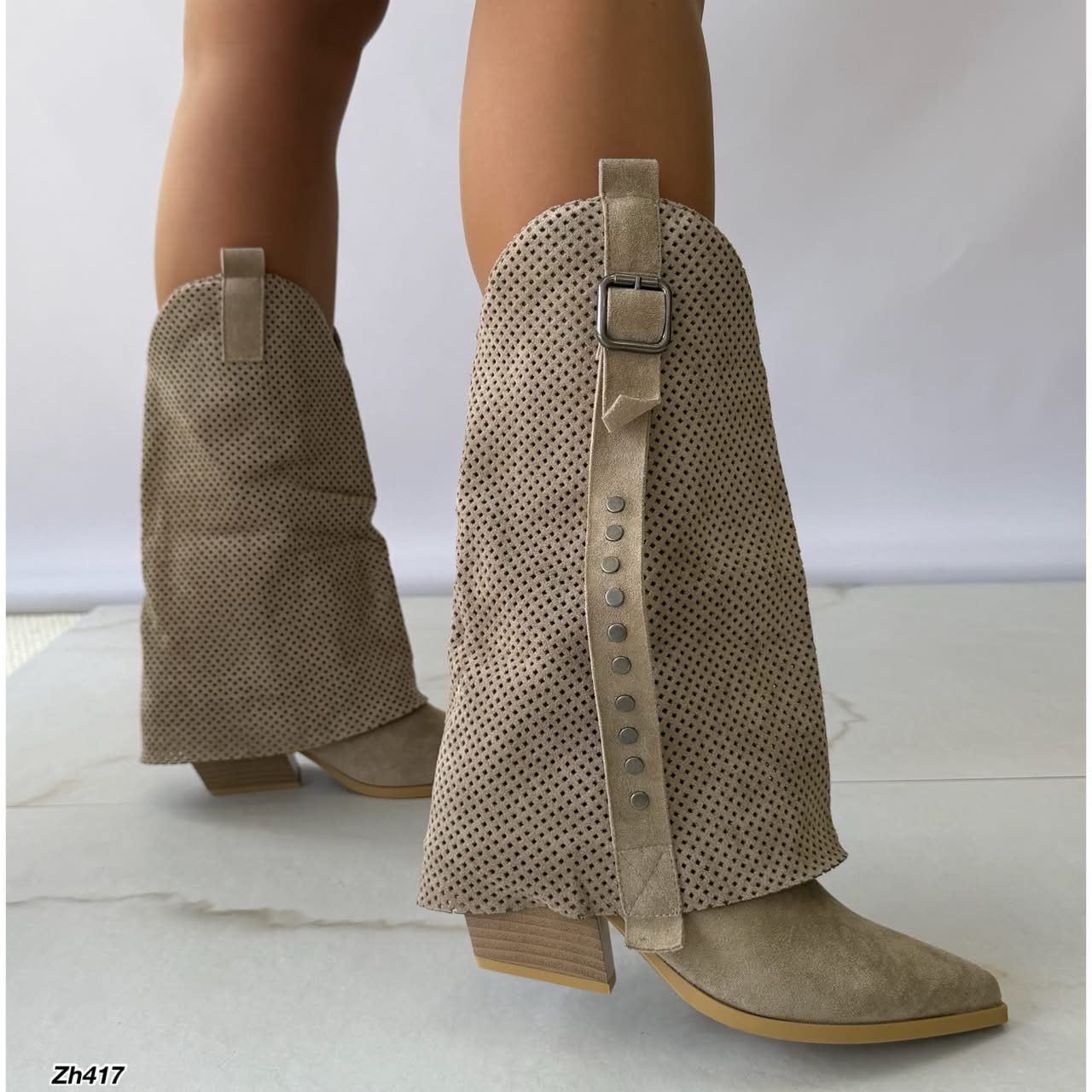 Bota texana beige doblez detalle malla apliques plateado tacon 7cm   G715  C-141