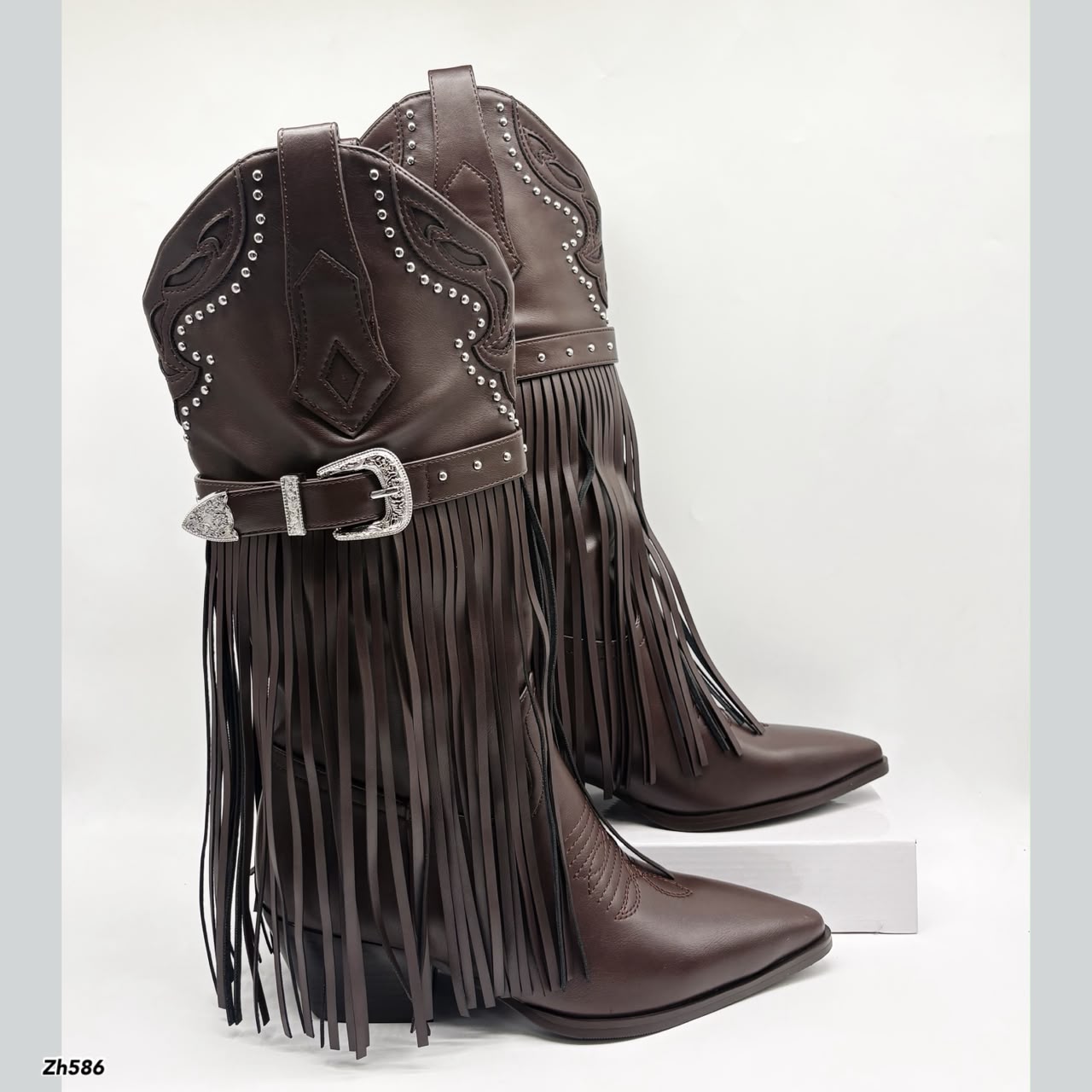 Bota texana café apliques plateado detalle flecos tacon 6cm   HX3325-C1787