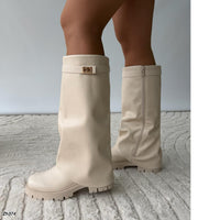 Bota caña alta beige doblez detalle dorado suela 4cm  SM576  C-129