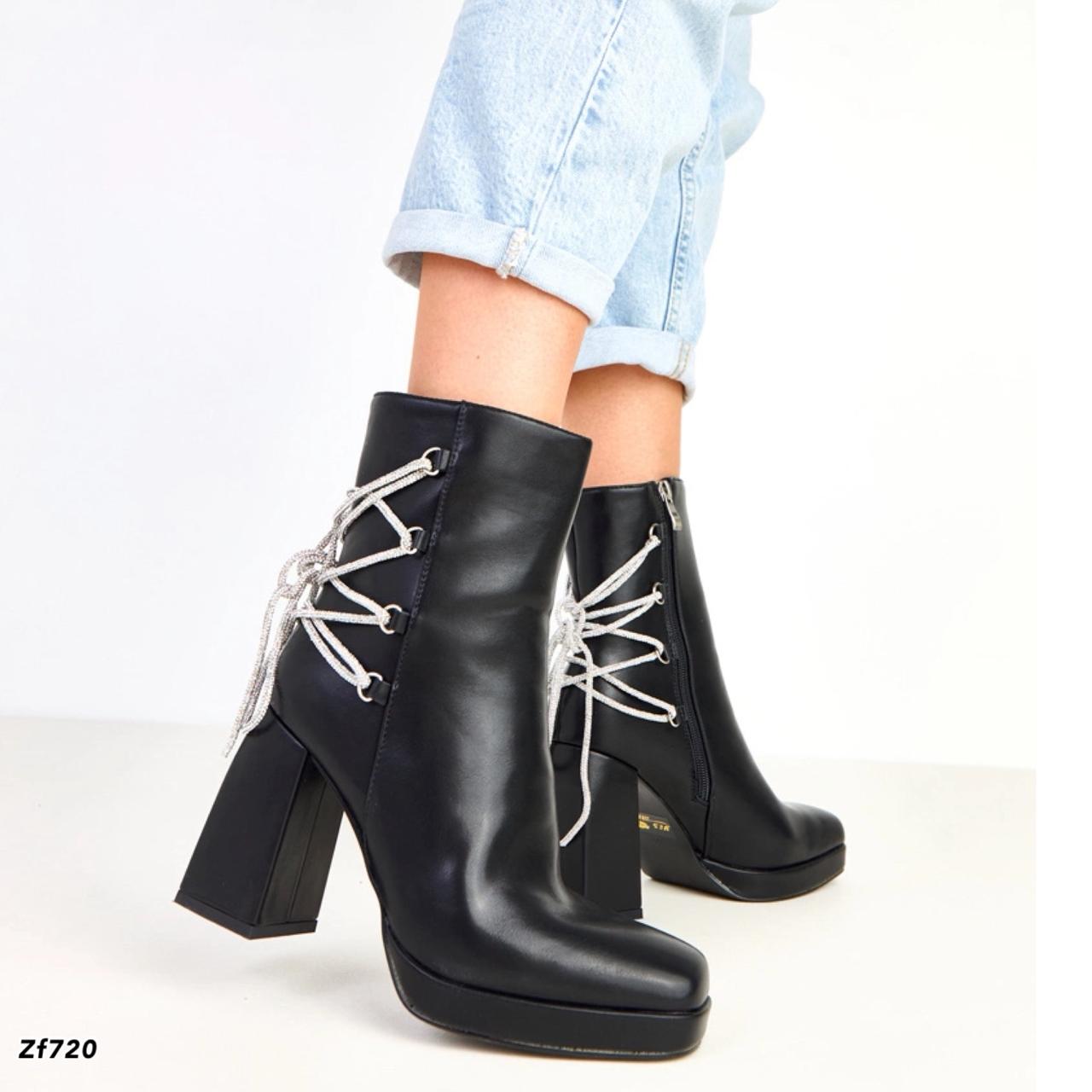 Botin negro cordon brillante tacon 10cm  K6005   C-51