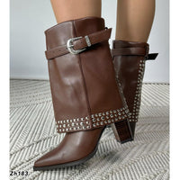 Botin café doblez apliques plateado tacon 9cm  HX3077-C1072