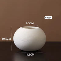 Florero circular blanco ceramica 15cm* 15cm* 11cm