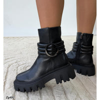 Botin negro aplique tacon 5cm  7692-H353  C-F