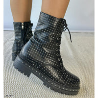 Botin negro apliques plateado brillante tacon 4cm  HX3120-C1157
