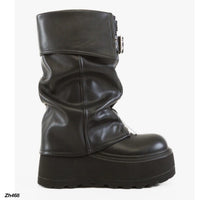 Bota caña media negro doblez detalle correa cierre frontal plataforma 7cm   K50  C-149