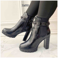 Botin negro textura aplique piedras tacon 10cm  201-32  C18