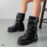 Bota caña media negro doblez detalle cierre plateado suela 7cm  AC9A-AX7296-01  C-138